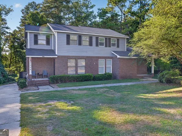 3173 Dove Ct, Snellville, GA 30078