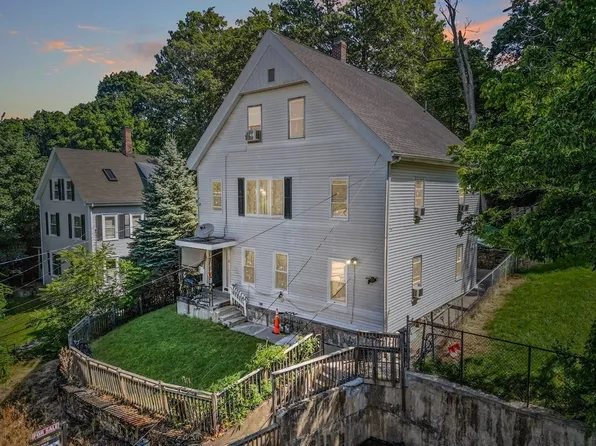 12 Ringold St, Marlborough, MA 01752