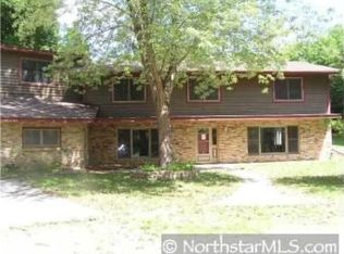 4965 Suburban Dr, Shorewood, MN 55331