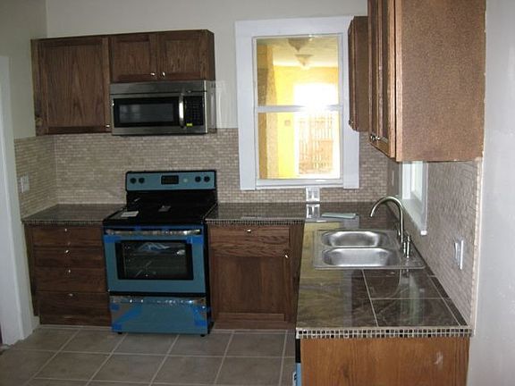 2nd image of 1917 SW 11th Ct