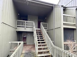 9012 S Pointe Ridge Ln #7, Bloomington, IN 47401