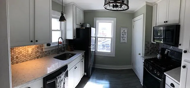 109 Franklin St — Photo 3