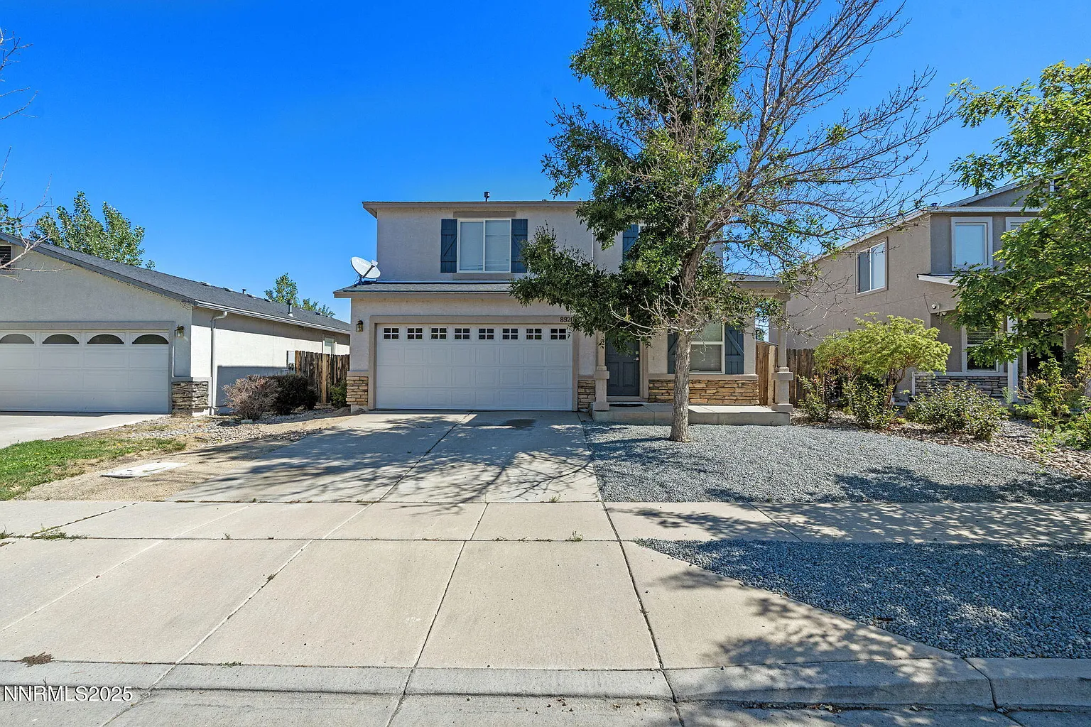 8920 Silverkist Dr photo 1