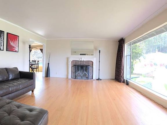 2nd image of 317 Malcolm Ave