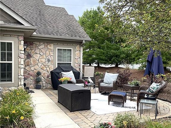 2nd image of 15347 S Watermark Dr