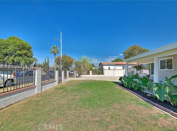 5th image of 808 Melham Ave