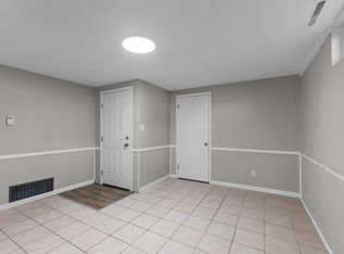 119 S Farmington Rd #3, Jackson, MO 63755