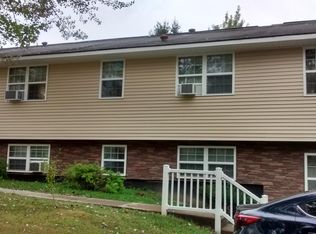 9 Village Cir APT 2, Ithaca, NY 14850