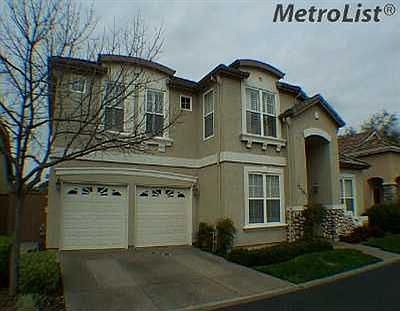 1st image of 12097 Gold Pointe Ln