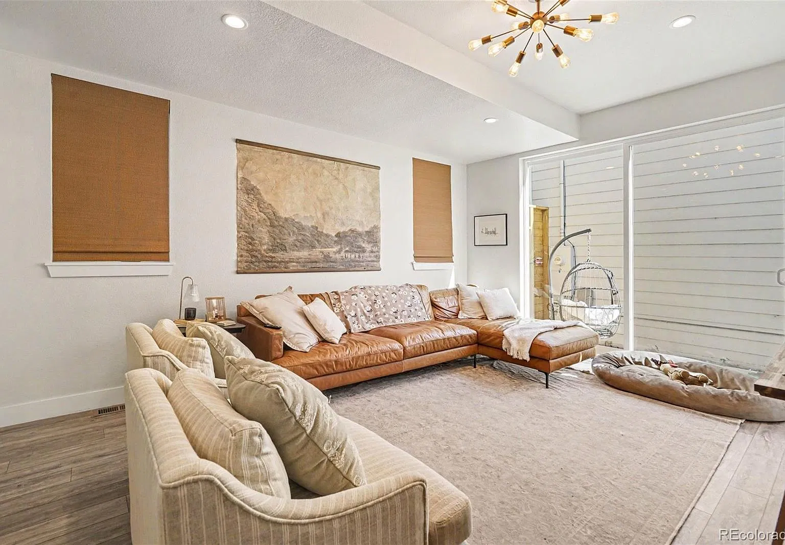 3 bed, 4.0 bath, 2013 sqft, $4,400 — Photo 3