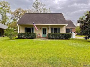 14080 Troy Duplessis Dr, Gonzales, LA 70737