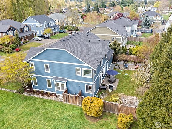 3rd image of 14519 144th Avenue E
