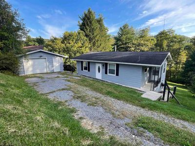 213 S 1st St, Shinnston, WV, 26431