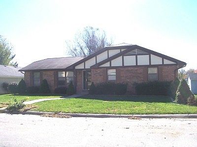1st image of 804 Lori Dr