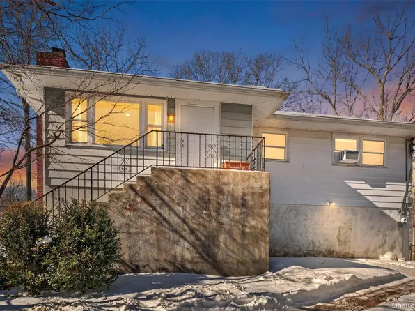 10 Orient Place, Patterson, NY 12563