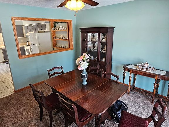 5th image of 4122 E Normandy Park Dr