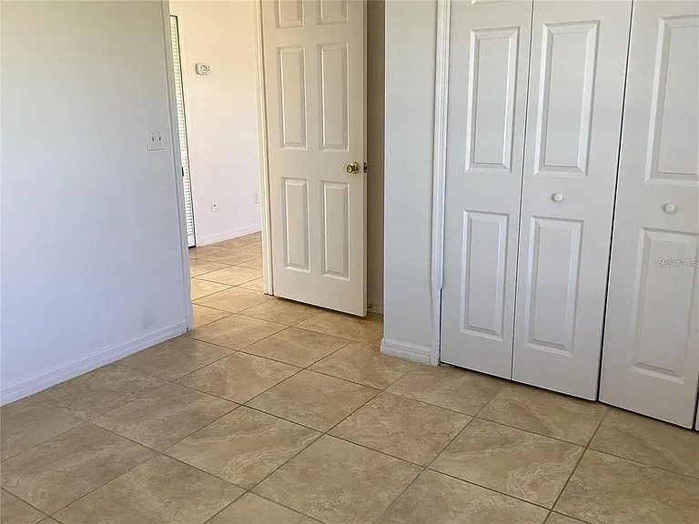 543 Cardinal Dr — Photo 31