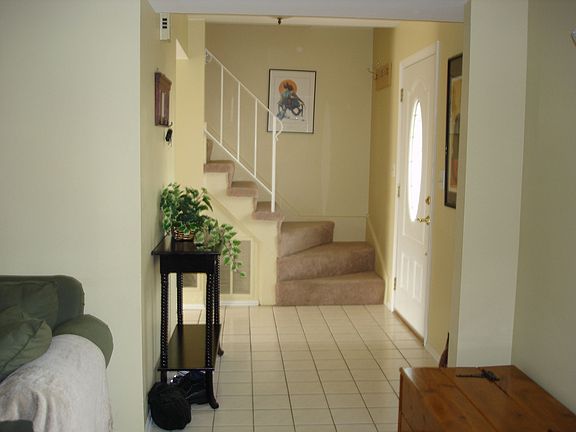 2nd image of 3S256 Blackthorn Ln