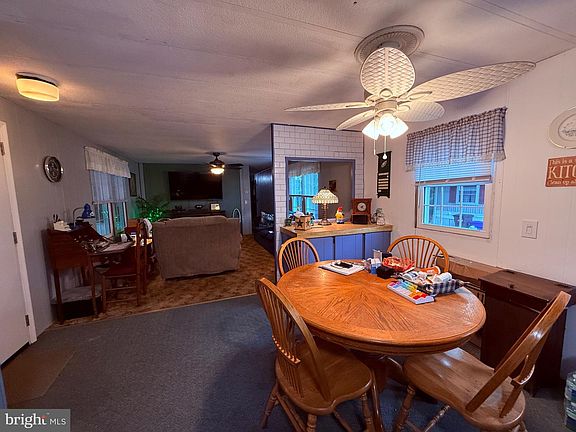 5th image of 1616 Pennsylvania Ave #48
