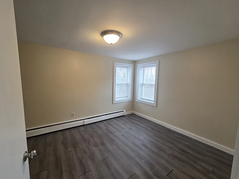 55 Pulaski St #55.5 — Photo 8