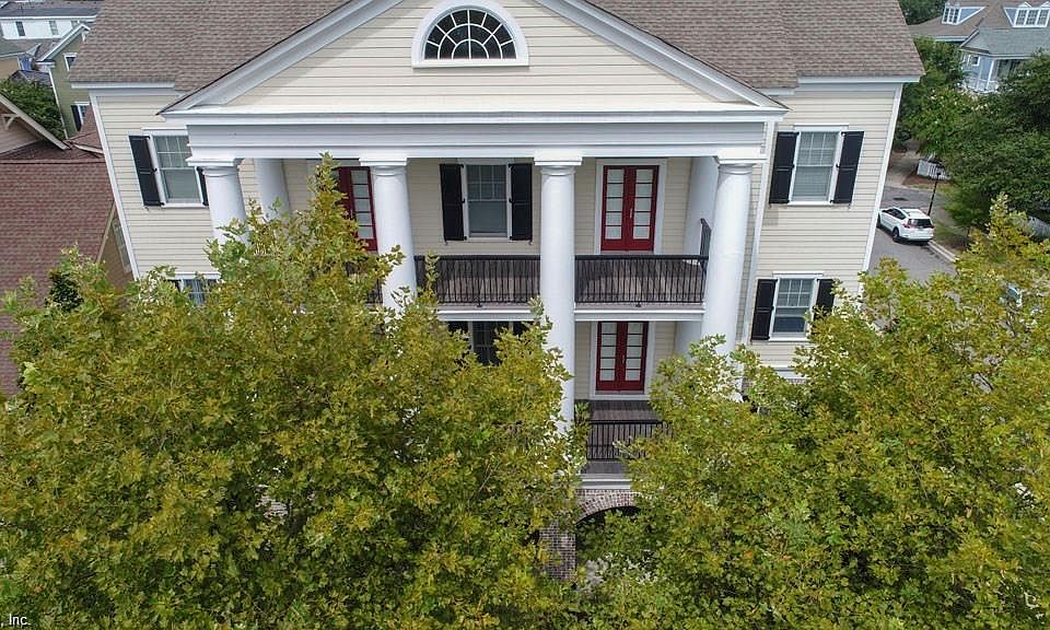 1st image of 4522 Pleasant Ave APT D