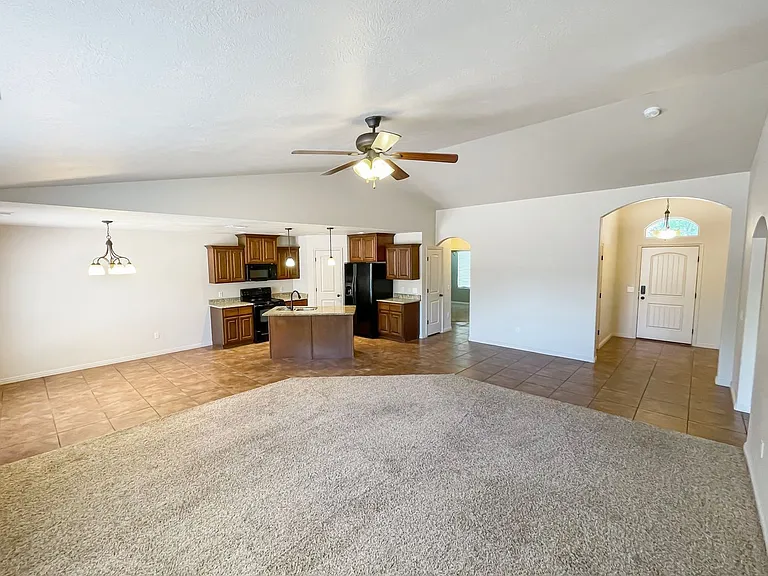 1228 W 200 N — Photo 6