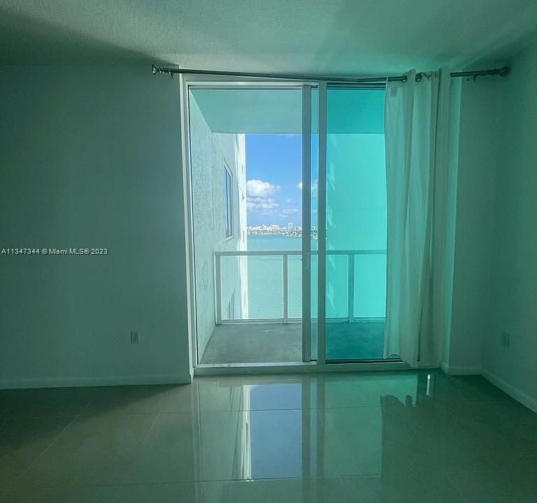 1st image of 1900 N Bayshore Dr APT 2205