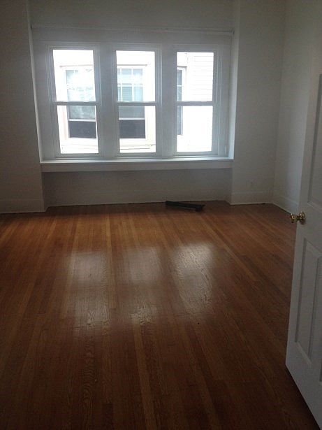 2nd image of 663 S 41st St