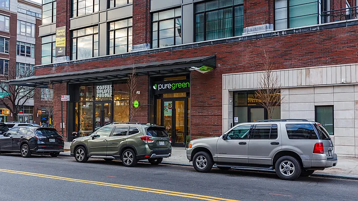 Rented by Nooklyn NYC LLC | media 8