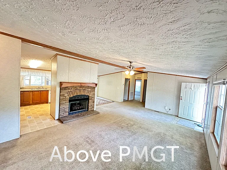 1010 Burnt Chimney Rd — Photo 7