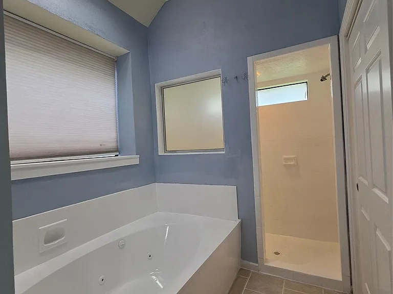 19507 Oak Station Dr — Photo 30