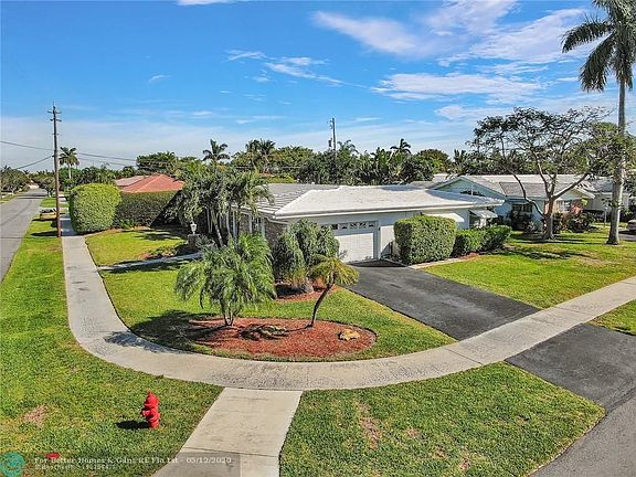 4th image of 6500 NE 21st Way