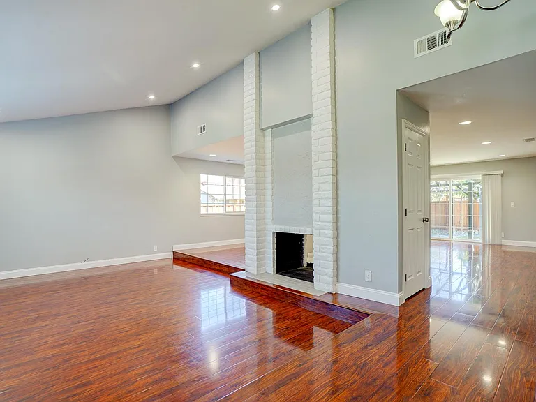 1644 Peachwood Dr — Photo 16
