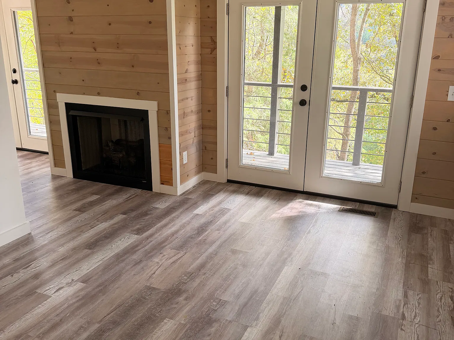 2 bed, 1000 sqft, $1,600 — Photo 4