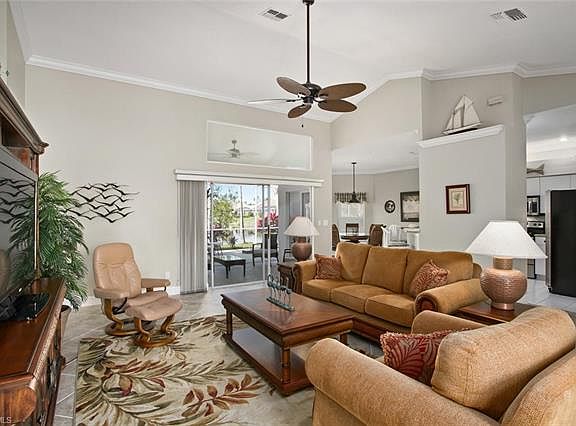 4th image of 7055 Falcons Glen Blvd