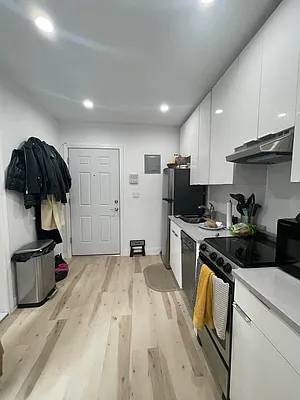 Rented by J Misrahi Realty Corp | media 8