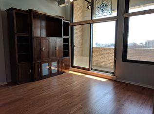 900 N Kingsbury St APT 914, Chicago, IL 60610
