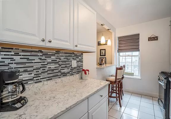 4th image of 30-45 Hobart St #6A