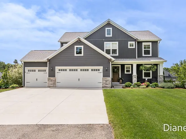 1624 Harding St, Holland, MI 49423