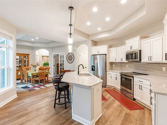 3rd image of 3808 NW Countrywood Ln