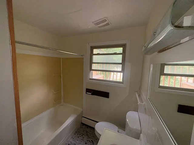1 bed, $900 — Photo 4