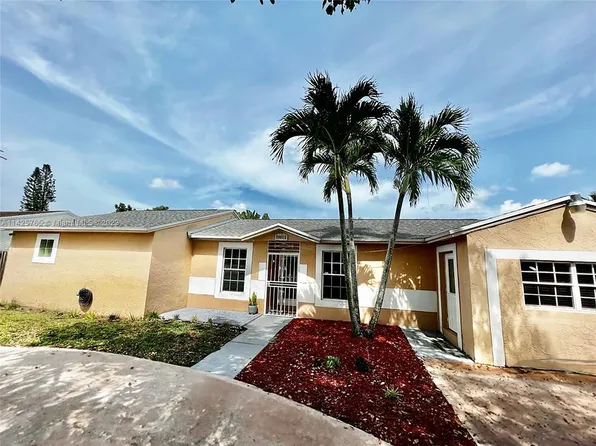 20021 NW 57th Ct, Hialeah, FL 33015
