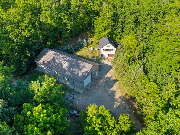 N12184 Long Lake Rd, Wausaukee, WI 54177