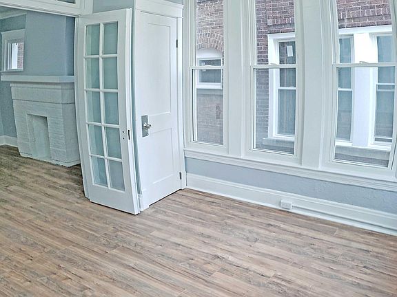 2nd image of 1416 Ridgewood Ave #16