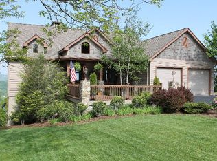 1047 Algonquin Dr, Boone, NC 28607