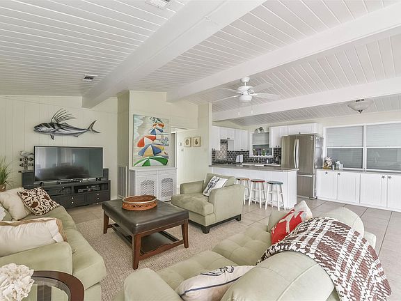 2nd image of 22022 Zachary Dr