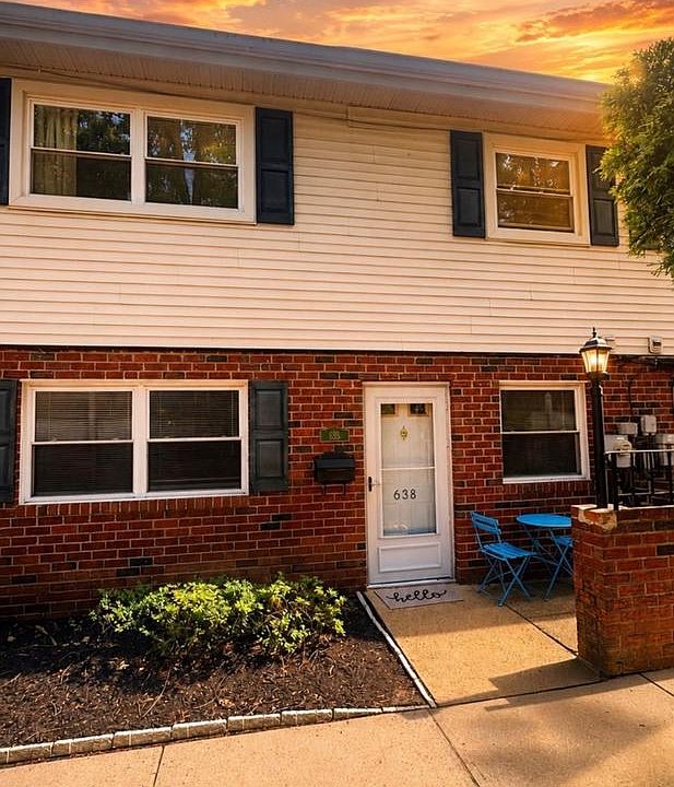 1st image of 600 Edison Ave #638