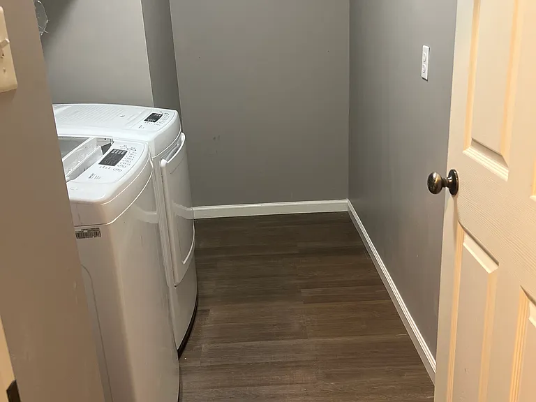 1112 Gilbert Station Ln — Photo 10