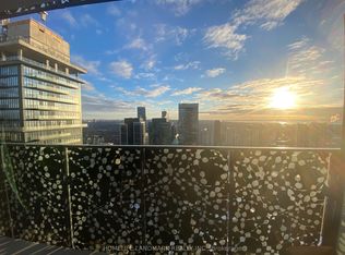 55 Charles St E #4511, Toronto, ON