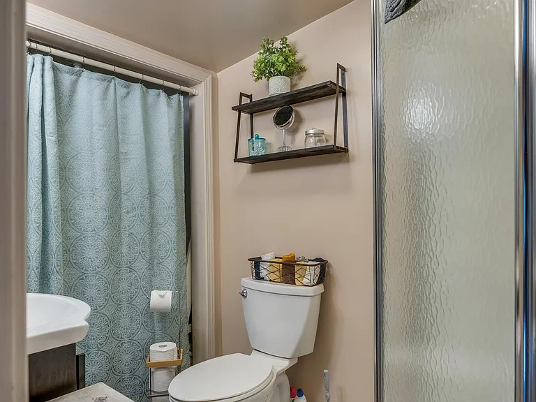 503 Sioux St — Photo 17